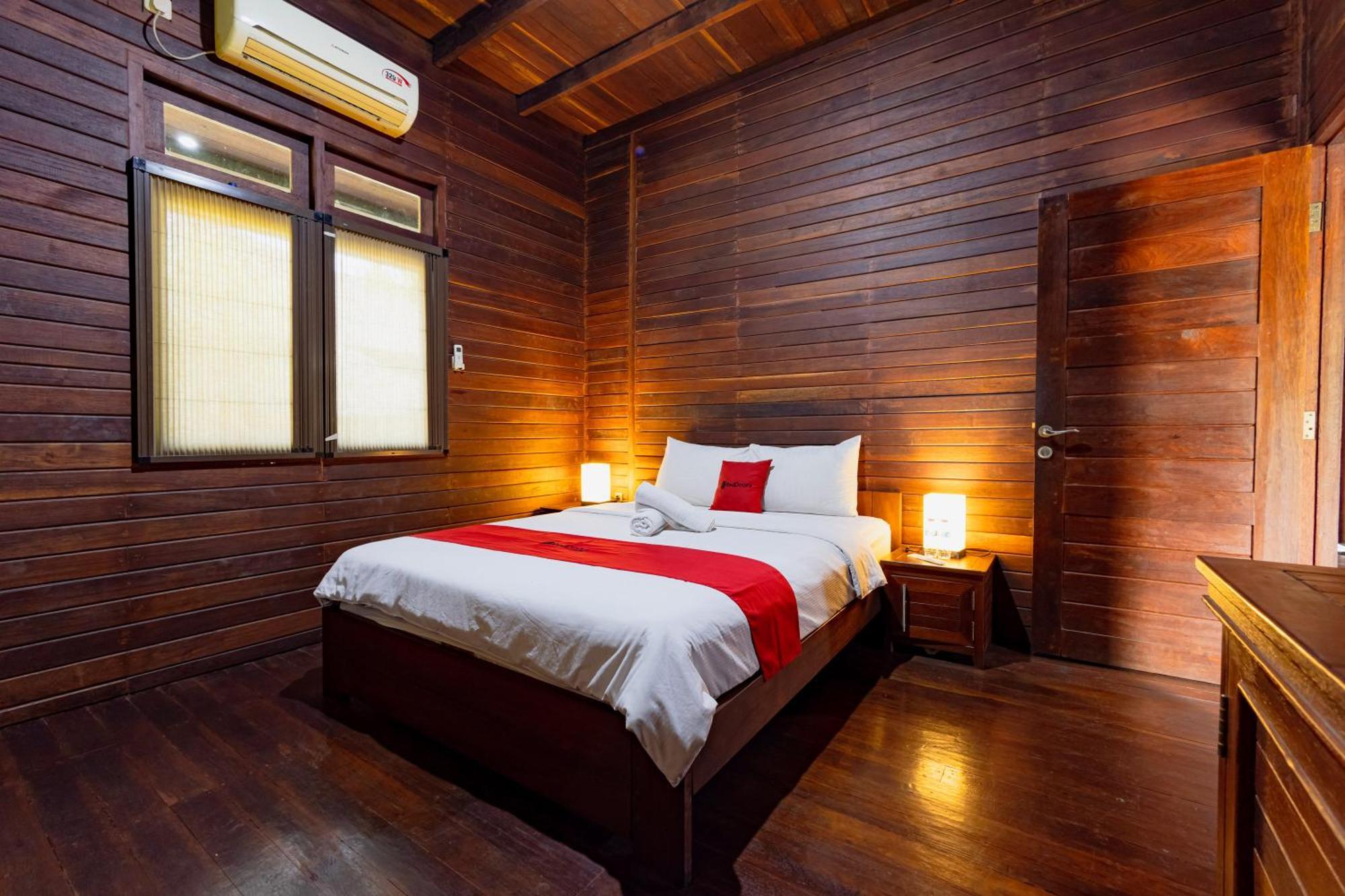 RedDoorz Resort @ Taman Wisata Mangrove Jakarta Buitenkant foto