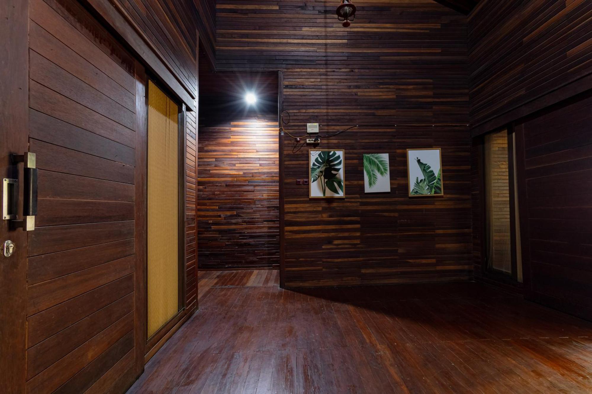 RedDoorz Resort @ Taman Wisata Mangrove Jakarta Buitenkant foto